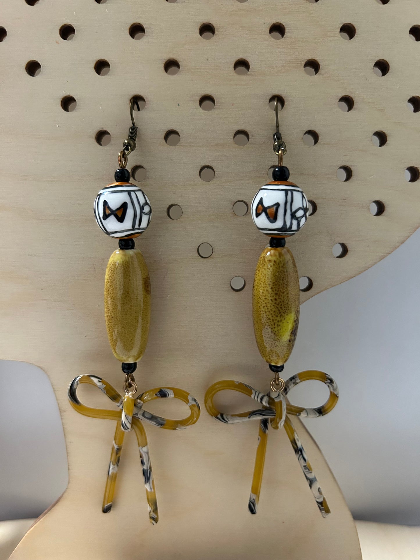 Honey Mustard Bow Set